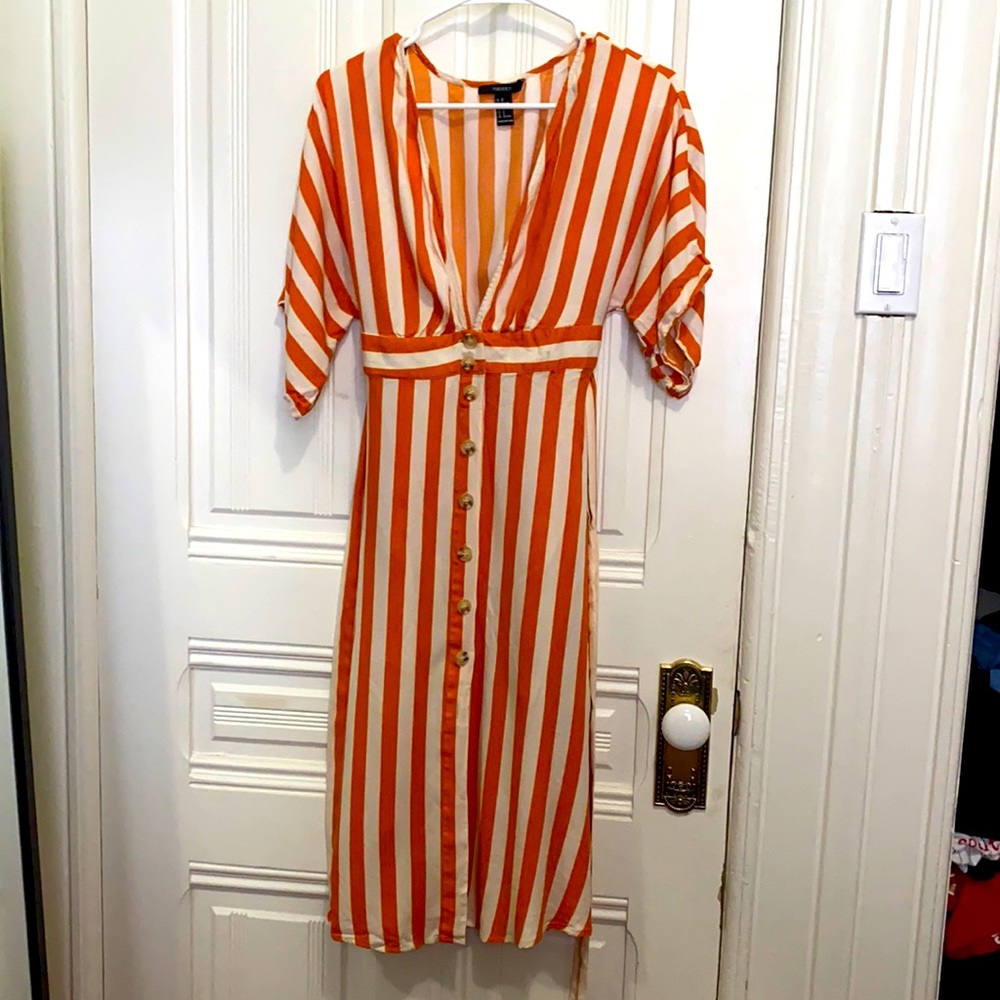 Orange stripped Maxi dress from Forever 21. Size Medium